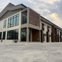 Cha V Place Buriram - ชาวีเพลส บุรีรัมย์, hotel v destinaci Ban Yang