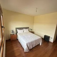 Anosa, Hotel in Castalla