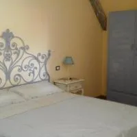 Lavanda e Rosmarino, hotel v mestu Sandigliano