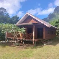 Fare PAO PAO bungalow tropical, hotel sa Paopao