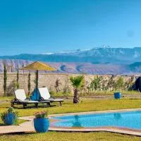 Family villa with swimming pool and a wonderful mountain view Family Only, Hotel in Marrakesch