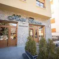 Hotel Bruna, hotel en Esterri d'Àneu