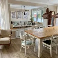 Ferienhaus Strandleben trifft Kleinstadtleben, ξενοδοχείο σε Lütjenburg