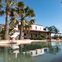 Masia Tinet, hotel Deltebrében