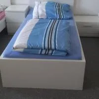 Berzi WG Zimmer, хотел в Гьорлиц