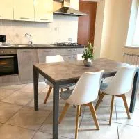 Appartamento Mi & Ti, hotel a CastellʼAlfero