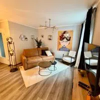 Stilvolles Apartment Feldrand Separater Eingang Bis 4 Personen, khách sạn ở Babenhausen