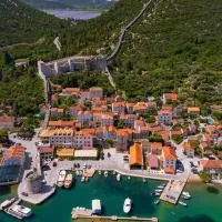 Apartments Marita, hotelli kohteessa Ston