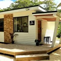 Tiny Grove – hotel w Alofi