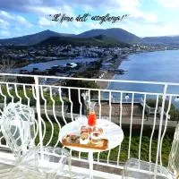 Relais Tiaré Bed and Breakfast, хотел в Баколи