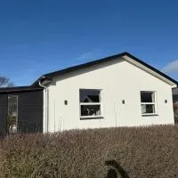 Cozy house in Hjoerring close to city & nature, hotel u gradu 'Hjørring'