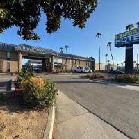 Palm Inn Hotel near Tyler Mall Riverside, hotel poblíž Riverside Municipal - RAL, Riverside