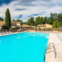Maison dans village de vacances 5 pers climatisé piscine, готель у місті Gaujac