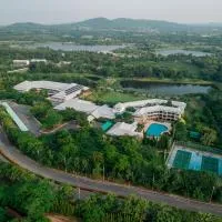 Eco Hotel by Thammasat, hotel i Bang Lamung