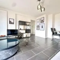Le Silène T3 - 4 personnes, hotel v destinaci Cluses