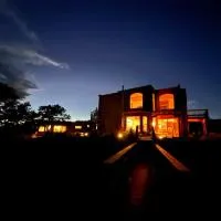 Crestone Adobe Vista Manor、Crestoneのホテル