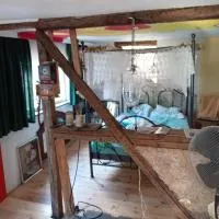 Ruhig und spartanisch Wohnen in Lichtenwalde 2, hotel u gradu 'Lichtenwalde'