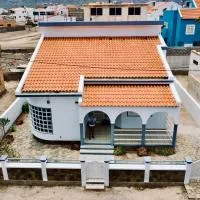 Djon’s Place, hotelli kohteessa Mindelo