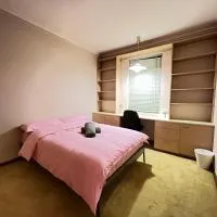 33 Room, hotel in Epping