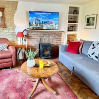 Swan Cottage 2-Bedroom-Netflix-Parking-Nature-Canal, hotel near London Oxford Airport - OXF, Kidlington