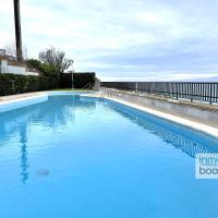 Sun Beach Margon Salou , vistas al Mar, piscina y PK, hotel em Salou