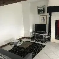Charming Gite in the Normandy countryside, hotel en Saint-Mars-dʼÉgrenne