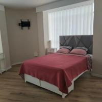 Bonito departamento en cercado、タクナにあるコロネル・FAP・カルロス・シリアーニ・サンタ・ロサ国際空港 - TCQの周辺ホテル