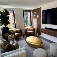 NEWLuxe 2bd2ba w Pool & More, хотел в Хоубоукън