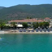 Sunset Hotel, hotel i Xiropigado