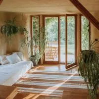 Private Eco Cottage in Nature, hotel a Šulinci