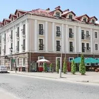 Optima Collection Kamianets-Podilskyi, отель в Каменец-Подольском