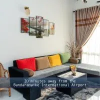Cinnamon Holiday Home Near Airport, hotel di Ekala