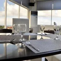 The Grande Suites、スリガオにあるSurigao Airport - SUGの周辺ホテル