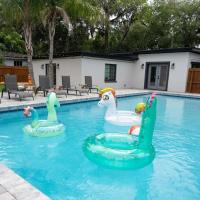 Family Fun Retreat - Heated Pool & Arcades, מלון ליד NAS Jacksonville (Towers Field) - NIP, ג'קסונוויל