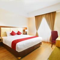 Orchardz Hotel Bandara, hotelli kohteessa Tangerang alueella Cengkareng