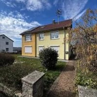Ferienwohnung im Heiligenberg, hotel en Langenburg