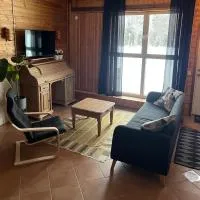 Kolbackens Camping & Stugby, hotelli kohteessa Åsarne