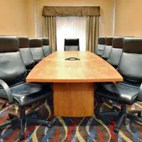 모나카에 위치한 호텔 Holiday Inn Express Hotel & Suites Center Township by IHG