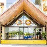 Chessington Resort Hotel, hótel í Chessington