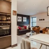 The Penthouse Luxury Central Apartment – hotel w mieście Glossop