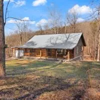 Lake Cumberland Cedar Hideaway, hotel en Burnside