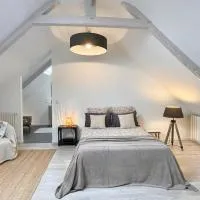 Maison de pays simple et chaleureuse, Hotel in Calorguen