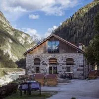 Ostello IMPERINA, hotel di Zenich