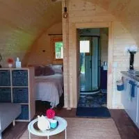 Luxury Studio Stunning Views - Milltown, hotel di Milltown