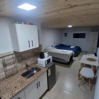La Cascaruda Suites y Deptos, hotel near Perito Moreno Airport - PMQ, Perito Moreno