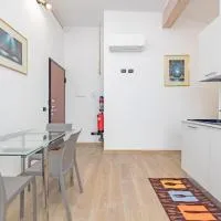 MONOLOCALE A7 Moonlight- Rho fiera Milano, hotel in Cesate