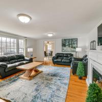 2 Mi to SUNY Cortland Home Near Hiking and Golf!, hotel poblíž Cortland County -Chase Field - CTX, Cortland