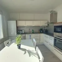 Koivukuja 2, 68500 Kruunupyy: Kokkola şehrinde bir otel