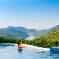 Kurhaus Cademario Hotel & SPA - Adults Only – hotel w mieście Cademario