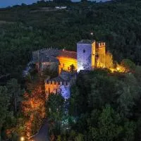 Torre del Barbagianni - Castello di Gropparello, hótel í Gropparello